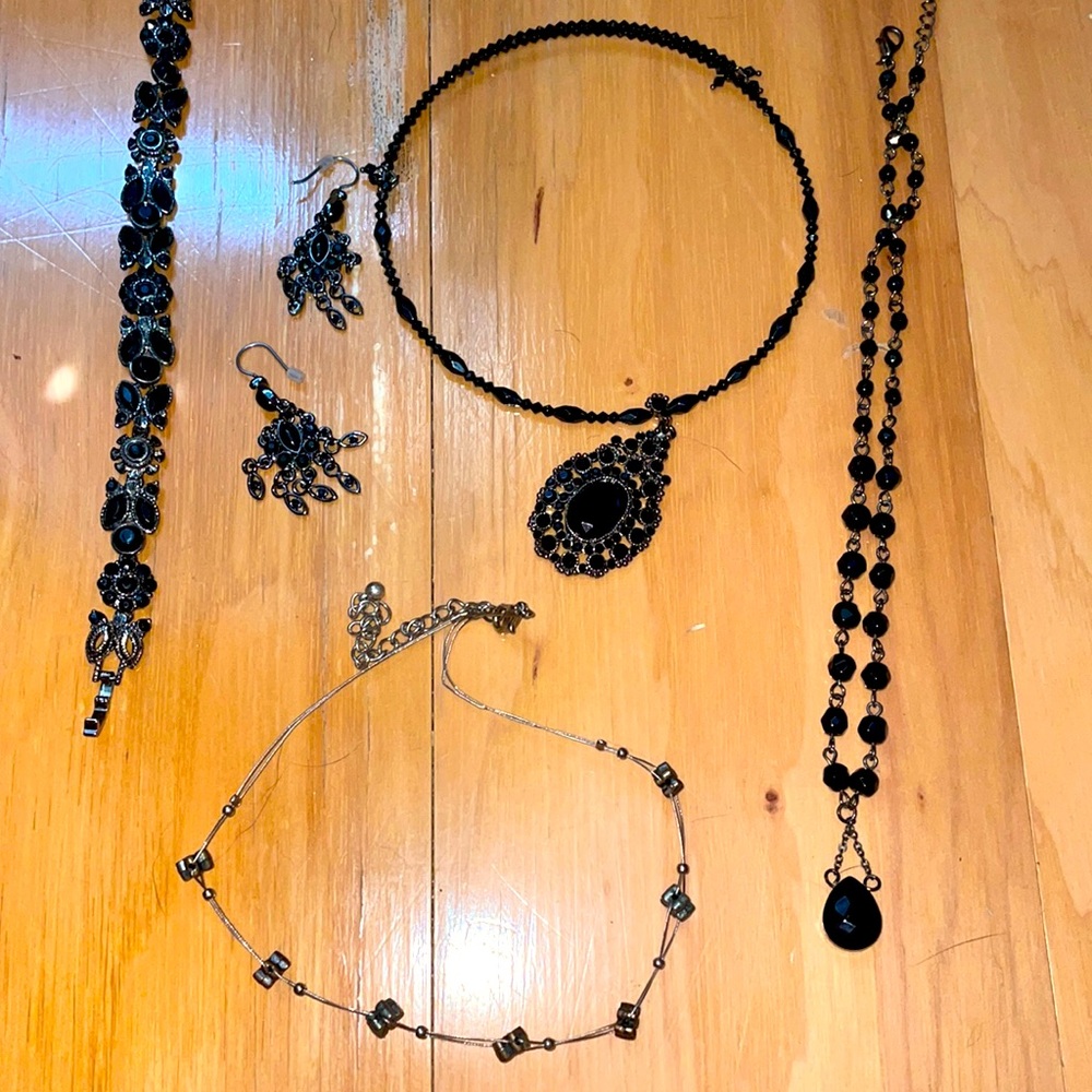 Lot black jewel onyx jewelry